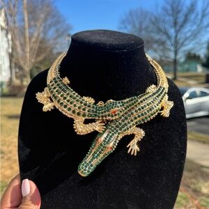 Elegant Green and Gold Reptile Necklace